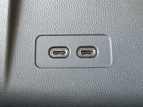 Used 2024 Cadillac Lyriq Tech RWD image 19