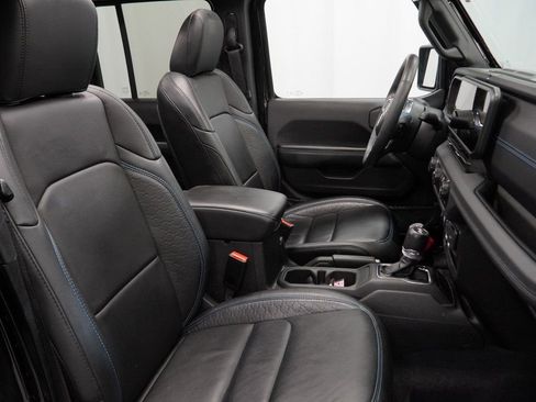Used 2024 Jeep Wrangler High Altitude image 46