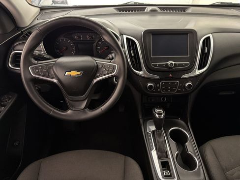 Used 2018 Chevrolet Equinox LT FWD image 30