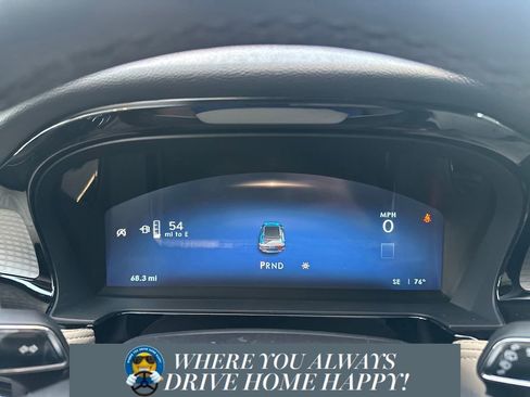 New 2026 Lincoln Corsair Premiere w/ Towing Package image 15