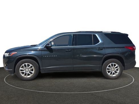 Used 2019 Chevrolet Traverse LT AWD/4WD image 2