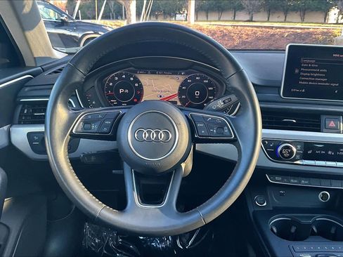 Used 2018 Audi A4 2.0T Premium image 5