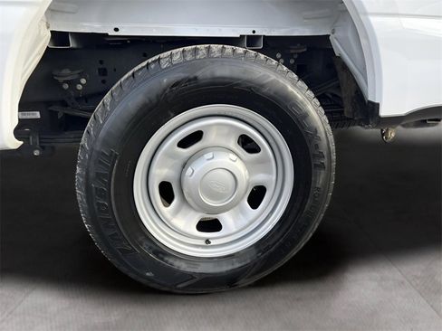 Used 2023 Ford F350 XL image 8