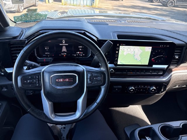 Used 2026 GMC Sierra 1500 SLT AWD/4WD image 10