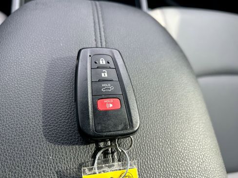 Used 2023 Toyota RAV4 XLE Premium FWD image 41