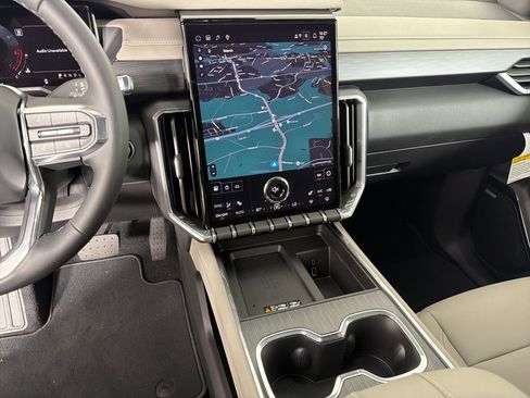 New 2026 GMC Acadia Elevation w/ Elevation Premium Package image 30