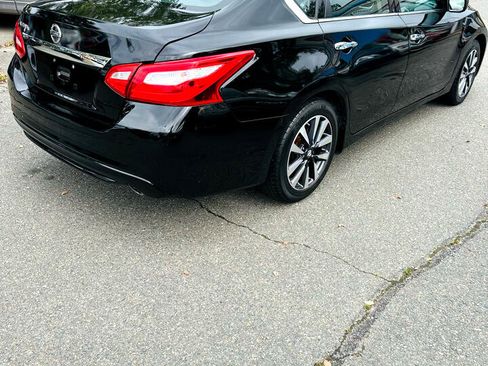 Used 2017 Nissan Altima 2.5 S w/ Power Driver Seat Package image 13