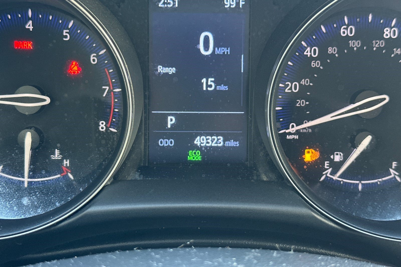 Used 2020 Toyota C-HR LE FWD image 22