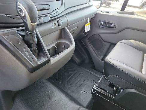 New 2026 Ford Transit 150 Low Roof image 29