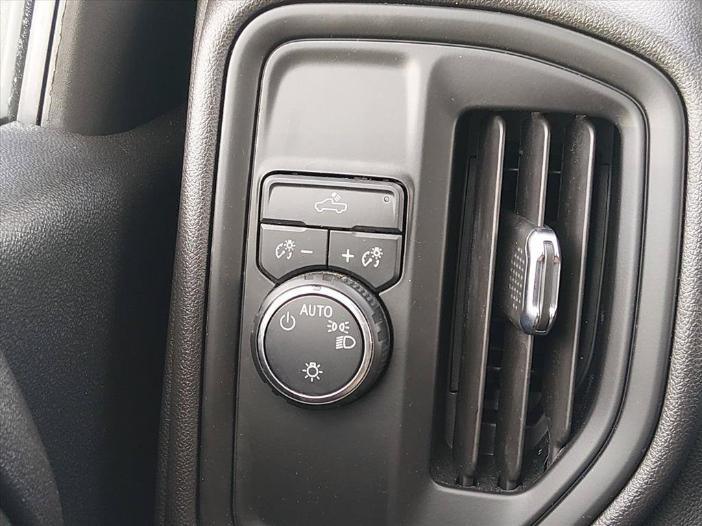 Used 2023 Chevrolet Silverado 1500 W/T RWD image 23