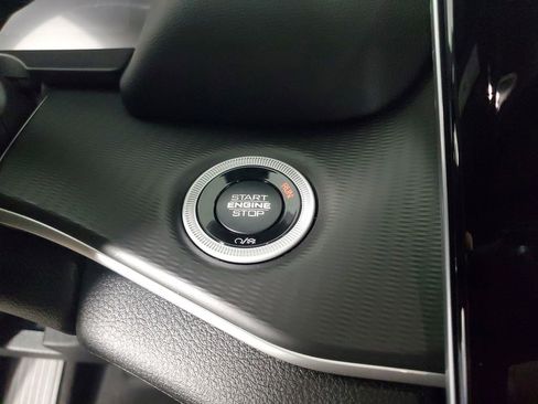 New 2025 Jeep Grand Cherokee Altitude image 21