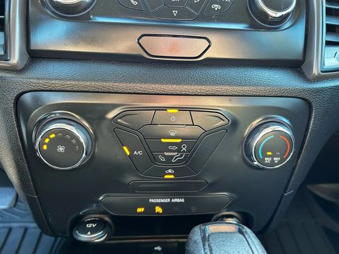 Used 2019 Ford Ranger XL w/ Equipment Group 101A Mid image 21