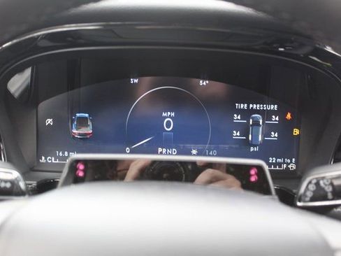 New 2026 Lincoln Corsair Reserve image 28