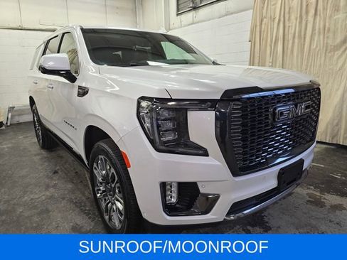 Used 2024 GMC Yukon Denali Ultimate AWD/4WD image 4