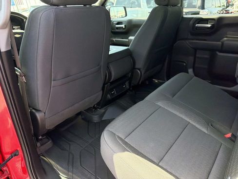Used 2023 Chevrolet Silverado 1500 Custom AWD/4WD image 15