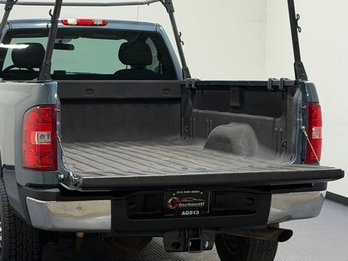 Used 2012 Chevrolet Silverado 2500 W/T w/ Snow Plow Prep Package image 10