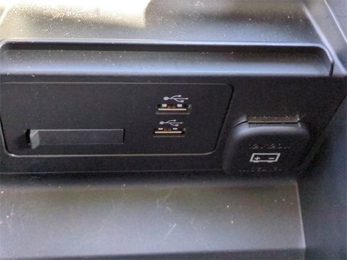 Used 2022 MAZDA CX-30 AWD 2.5 S w/ Premium Package image 22