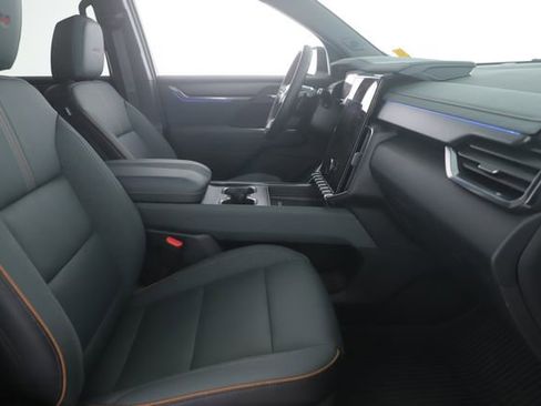 Used 2025 GMC Acadia AT4 w/ LPO, Floor Liner Package AWD/4WD image 31