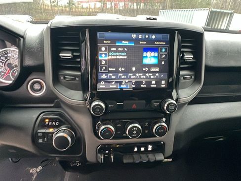 Used 2024 RAM 2500 Tradesman w/ Chrome Appearance Group image 31