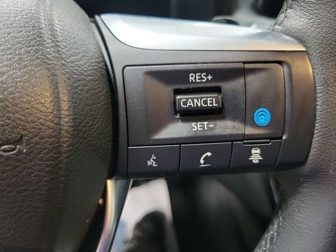 Used 2024 INFINITI QX60 Luxe image 40