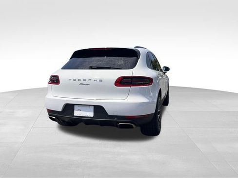 Used 2018 Porsche Macan w/ Premium Package Plus AWD/4WD image 9