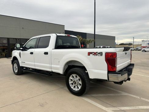 Used 2022 Ford F250 XLT w/ FX4 Off-Road Package image 7