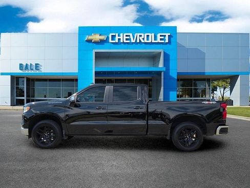 Used 2025 Chevrolet Silverado 1500 LT w/ Leather Package AWD/4WD image 6
