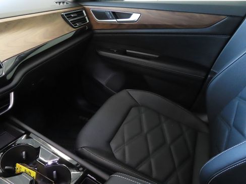 New 2026 Volkswagen Atlas SE image 19