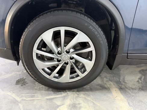 Used 2015 Nissan Rogue SL image 27