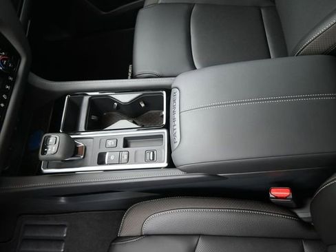 New 2026 Nissan Pathfinder SL w/ SL Premium Package image 31