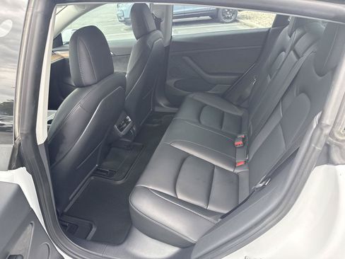 Used 2023 Tesla Model 3 Standard Range RWD image 16