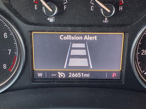 Used 2023 Buick Enclave Essence FWD image 15
