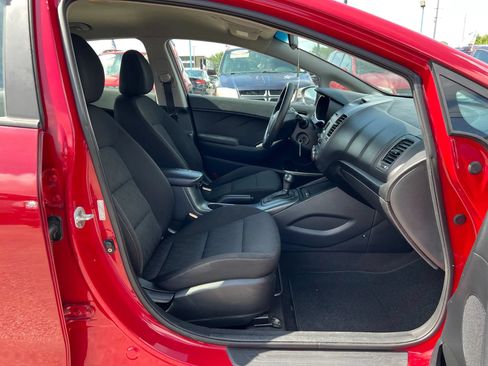 Used 2016 Kia Forte LX FWD image 11