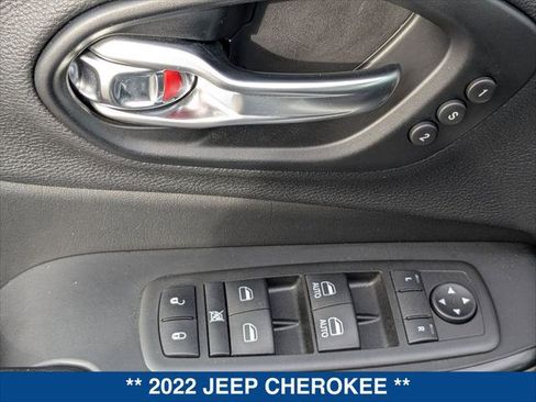 Used 2022 Jeep Cherokee Trailhawk w/ Sun, Sound & Nav Group image 11