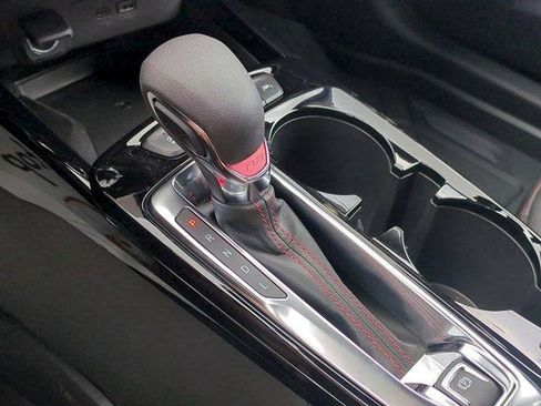 New 2026 Chevrolet Trax RS w/ Sunroof Package FWD image 15