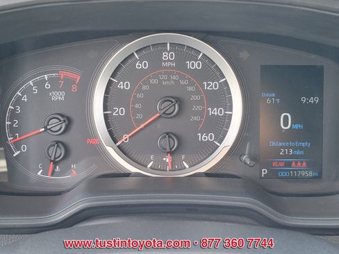 Used 2020 Toyota Corolla SE image 18