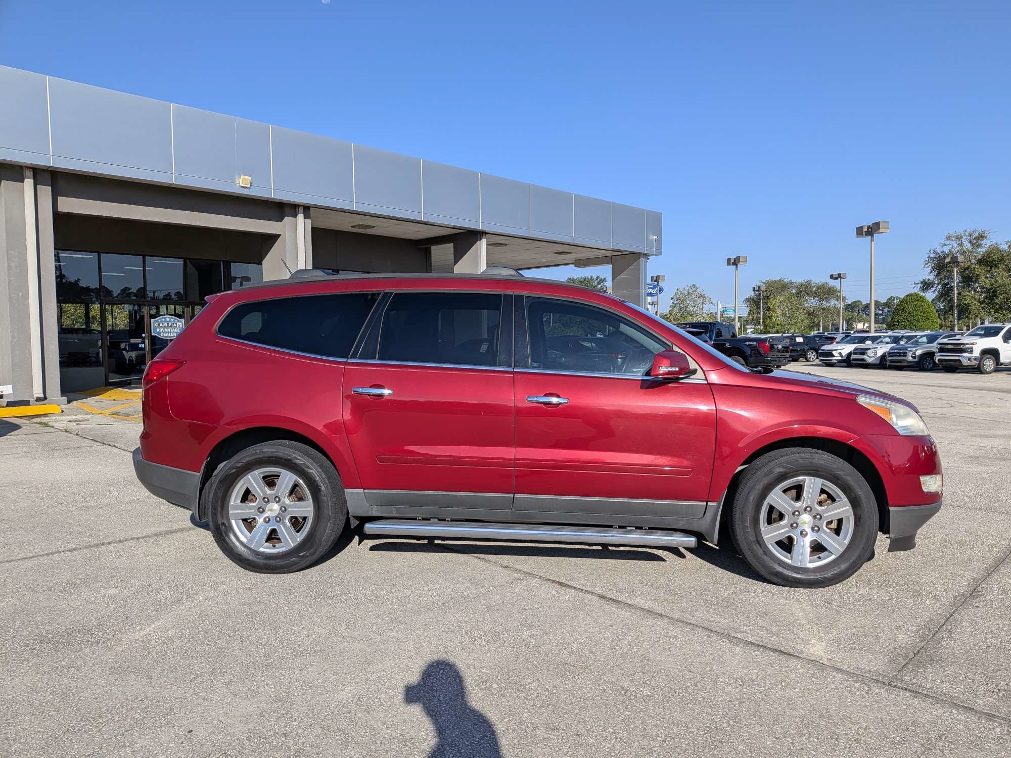 Used 2012 Chevrolet Traverse LT w/ LPO, 'HIT The Road' Package FWD image 3