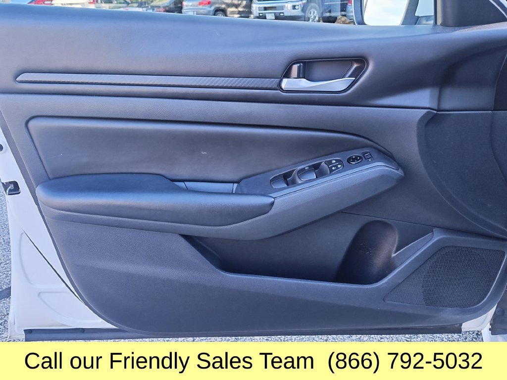 Used 2021 Nissan Altima 2.5 S FWD image 11