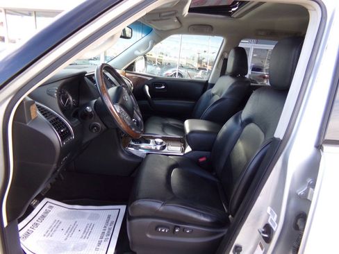 Used 2015 INFINITI QX80 4WD w/ Driver's Assistance Package image 6