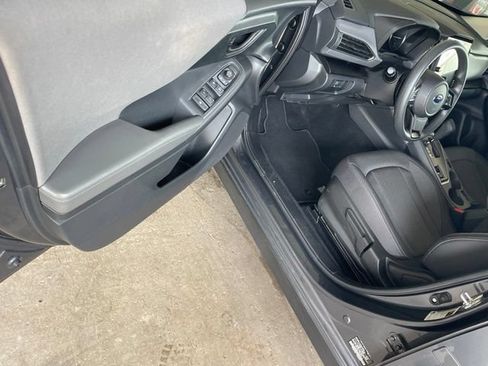 Used 2024 Subaru Crosstrek 2.0i Premium AWD/4WD image 18