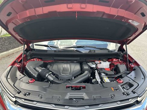 New 2026 Chevrolet Traverse LT w/ Driver Confidence Package image 13