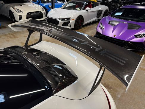 Used 2018 Porsche 911 GT2 RS RWD image 21