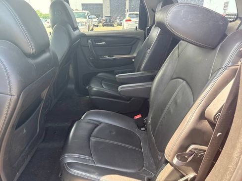Used 2016 GMC Acadia SLT AWD/4WD image 11