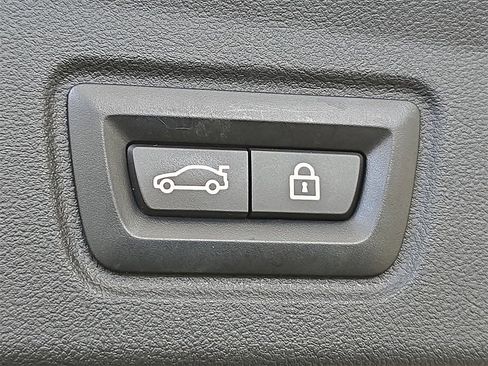 Certified 2023 BMW i4 eDrive35 w/ Premium Package image 26