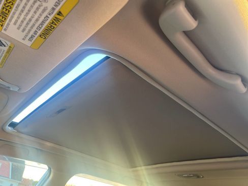 Used 2024 Subaru Forester Premium image 10