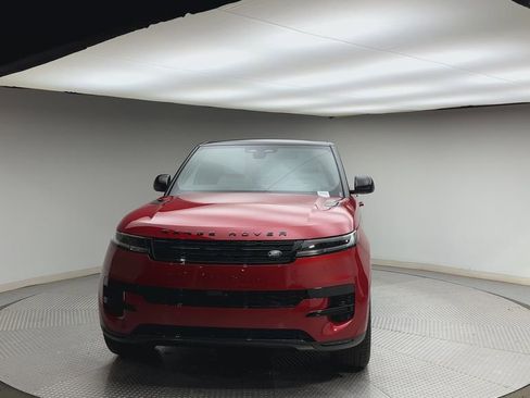 New 2026 Land Rover Range Rover Sport SE AWD/4WD image 7