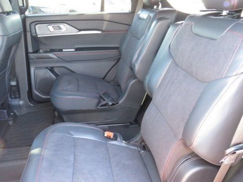 New 2026 Ford Explorer ST image 6