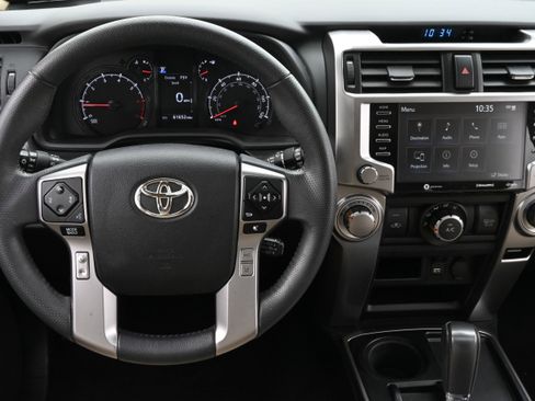 Used 2021 Toyota 4Runner SR5 Premium w/ Moonroof Package image 16
