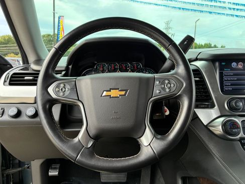 Used 2019 Chevrolet Tahoe LS AWD/4WD image 16