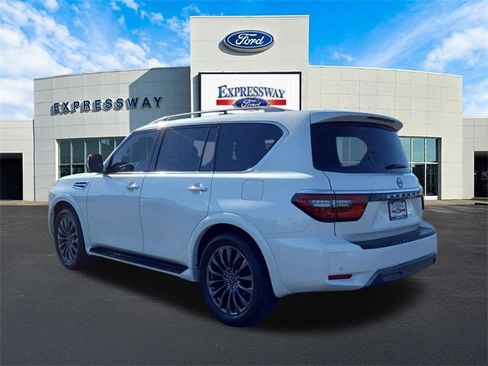 Used 2024 Nissan Armada Platinum w/ Cargo Package image 8